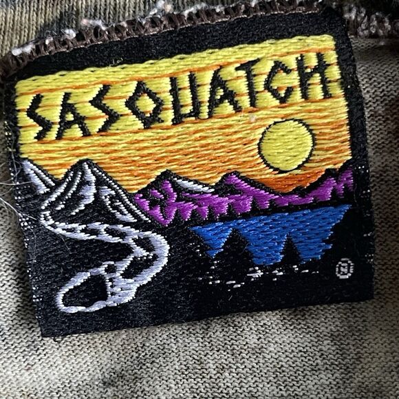 Vintage Sasquatch Mossy Oak Shadow Grass Turtleneck Adult Large Hunting USA 90s - Picture 5 of 10